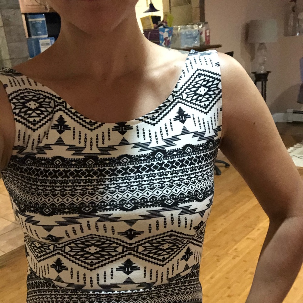 H&M Aztec dress - Picture 6 of 7